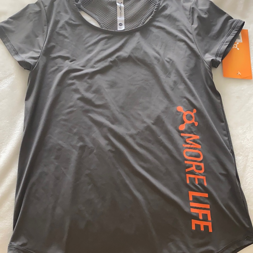 Orange theory top